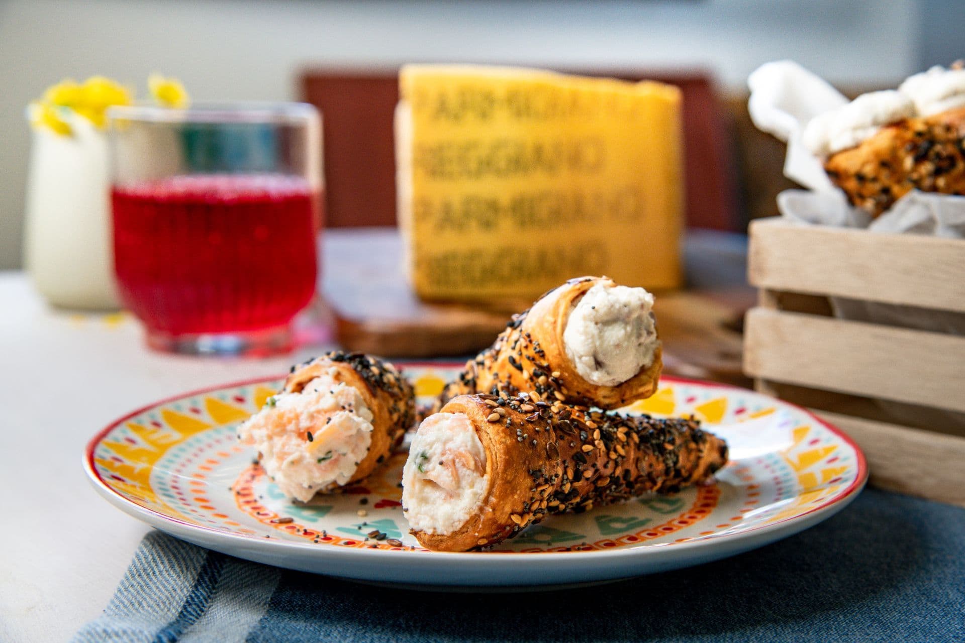 Coni ripieni di crema al Parmigiano Reggiano
